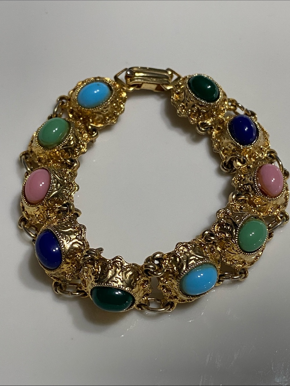 VTG Gold-Tone Multicolor Cabochon Bracelet